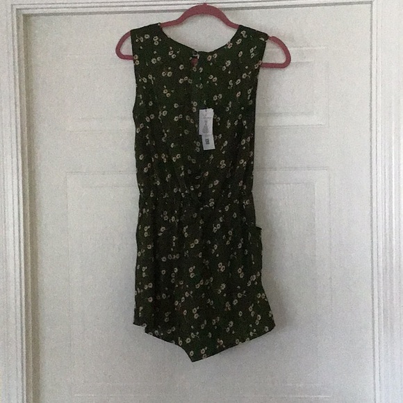 Rompers - Picture 2 of 2